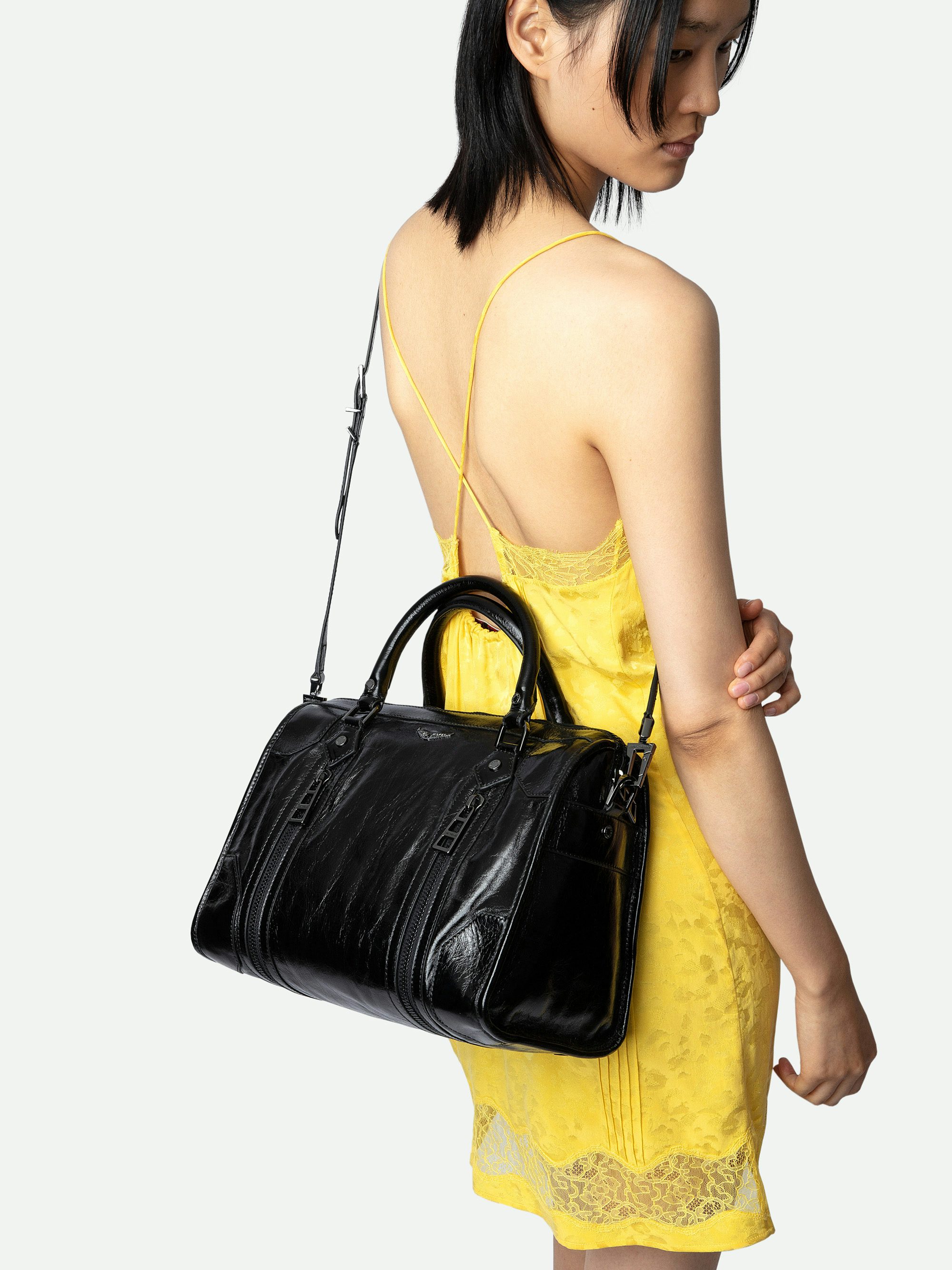 Sunny Medium #2 Vintage Patent Bag - Iconic Sunny Medium bag in vintage-effect leather.